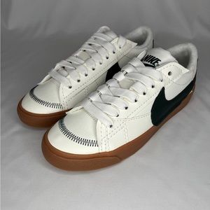 NEW!! Nike Blazer Low 77 Jumbo - Sail Pro Green Gum - M(8)/W(9.5)